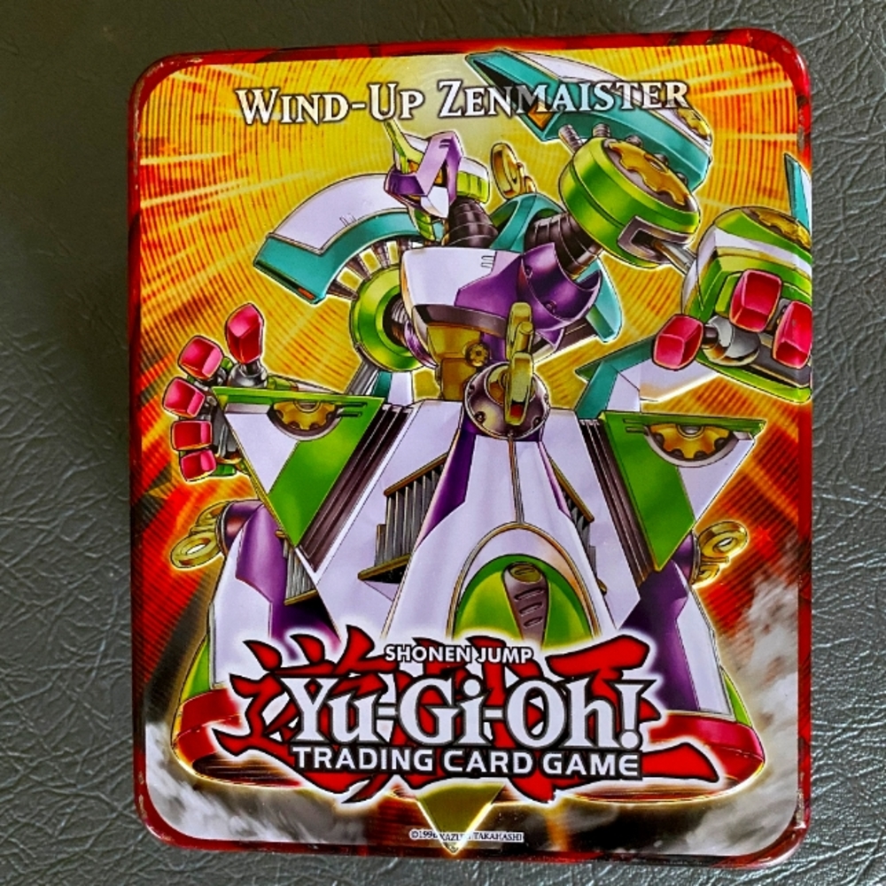 Yu Gi Oh! Cards with collector tin
